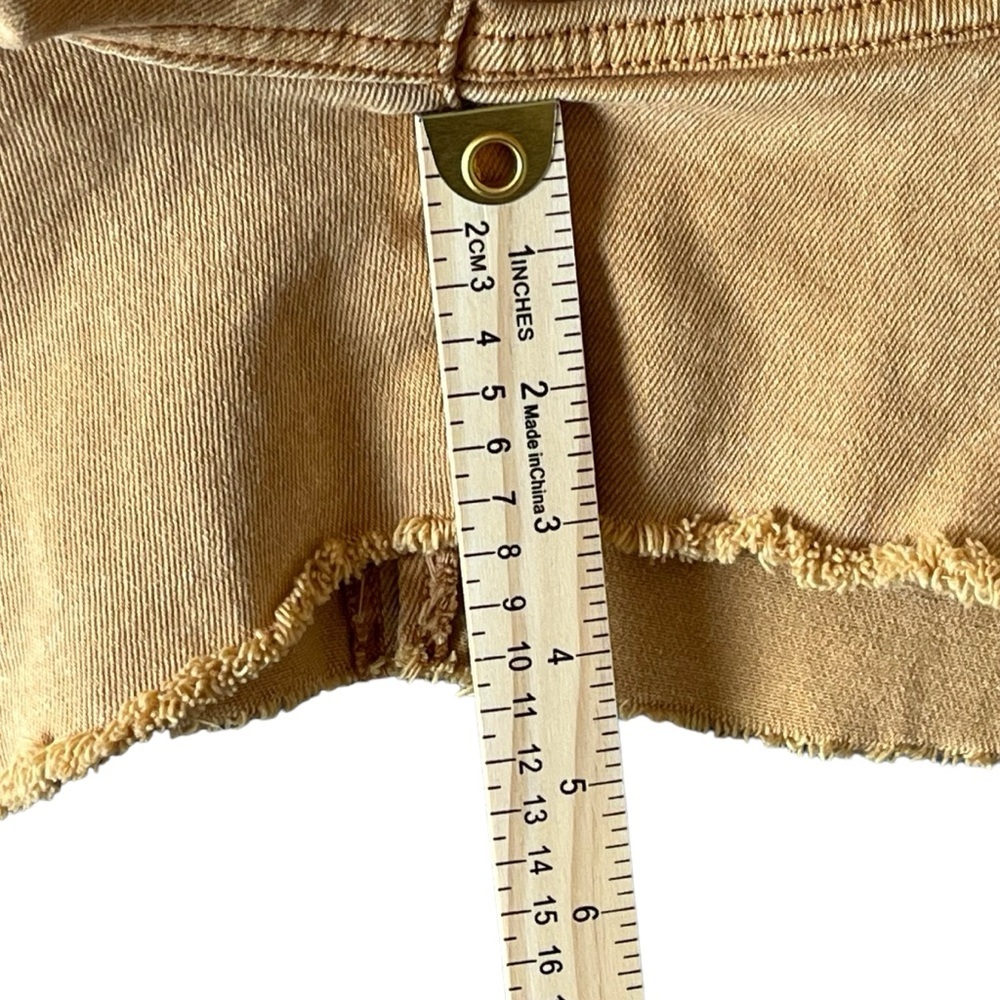 Ava & Viv Women's Mid Rise Midi Jean Shorts Gold Size 22W - Picture 8 of 8